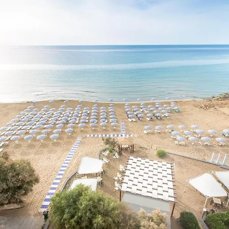 Апартаменты Modern Den *