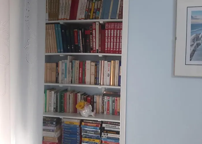 Apartment Modern Den Noto
