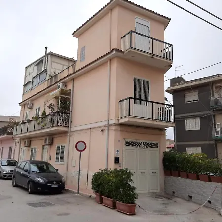 Modern Den Appartamento *